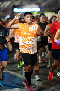BIB: 25193
                            <button type="button" onclick="openModal(23088991)" class="btn btn-primary btn-sm float-right btn-popup" data-toggle="modal" data-target=".modal-high-quality">
                        <i class="fas fa-shopping-cart"></i> Add to Cart
                    </button>
                                            <button type="button" onclick="isThisMe(23088991, true)" class="btn btn-success btn-sm float-right btn-popup btn-isme hidden" data-toggle="tooltip" data-placement="bottom" title="นี่คือรูปของคุณใช่ไหม คลิกที่นี่เพื่อเอาเข้าอัลบั้ม">
                        <i class="fas fa-plus"></i> Add to album
                    </button>
                    <button type="button" onclick="isThisMe(23088991, false)" class="btn btn-warning btn-sm float-right btn-popup btn-isnotme hidden">
                        <i class="fas fa-ban"></i> Remove from album
                    </button>
